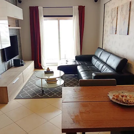 Apartamento Mshomes Ii *